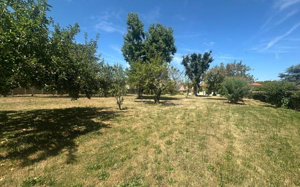 Maison à vendre    9 pièces •  Langon