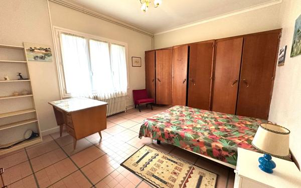 Maison à vendre    9 pièces •  Langon