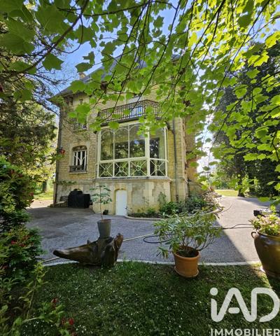 Maison à vendre 11 pièces 352 m² Autigny-le-Grand