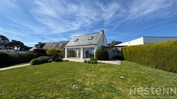 QUIBERON - Maison d'architecte à vendre avec pleine VUE MER sur la baie !