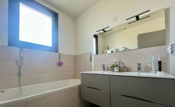 Maison à vendre 235 000 € Auch 6 p 123 m² DPE B