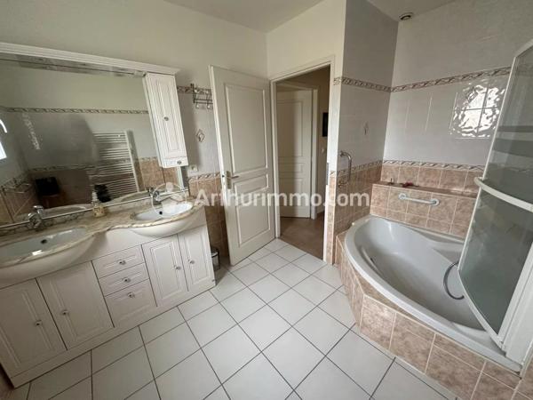 Vente Maison 5 pièces 130 m2 à Saint-Astier