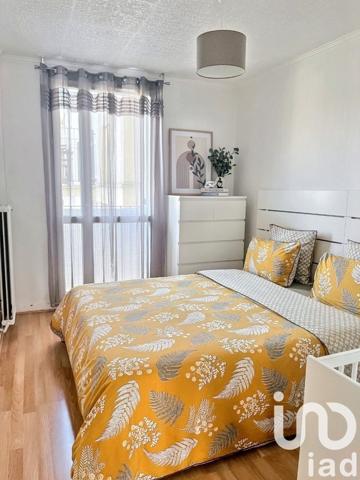 Appartement 3 pièces de 58 m² à Thiais (94320)