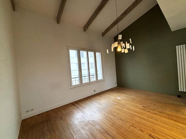 17200 ROYAN STUDIO RENOVE PLEIN COEUR DE ROYAN