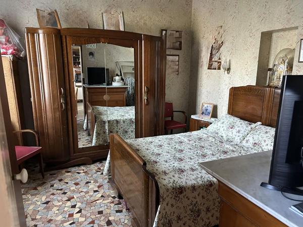 27210 Beuzeville Maison 7 pièces 136 m² + dépendance 265 600 Euros