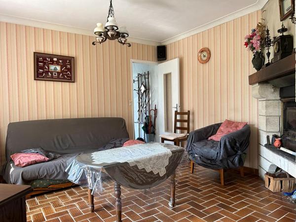 27210 Beuzeville Maison 7 pièces 136 m² + dépendance 265 600 Euros