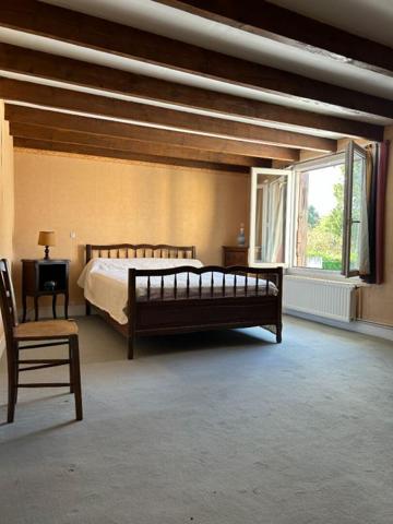 27210 Beuzeville Maison 7 pièces 136 m² + dépendance 265 600 Euros