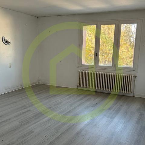 Immeuble à LA FERTE GAUCHER (77320)