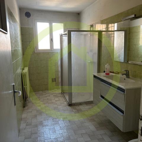 Immeuble à LA FERTE GAUCHER (77320)