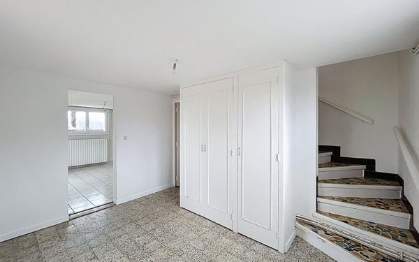 Maison à vendre    4 pièces •  Creysse