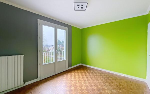 Maison à vendre    4 pièces •  Creysse