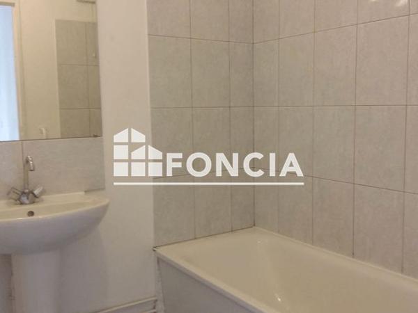 Location Appartement 2 pièces 42.41 m² - MONTPENSIER II Corbeil Essonnes 91100