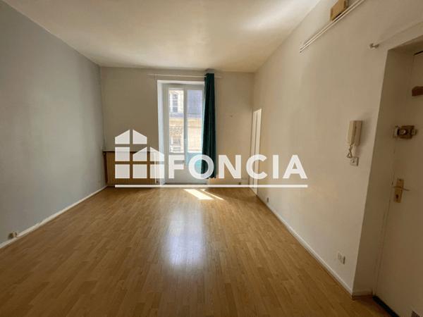 Location Studio 28 m² - 6 RUE BOUFFARD Bordeaux 33000