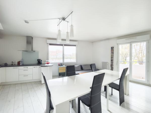 Appartement 3 pièces - 69 m² Exclusivité efficity