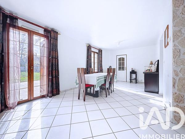 Maison à vendre 6 pièces 138 m² Vigneux-sur-Seine