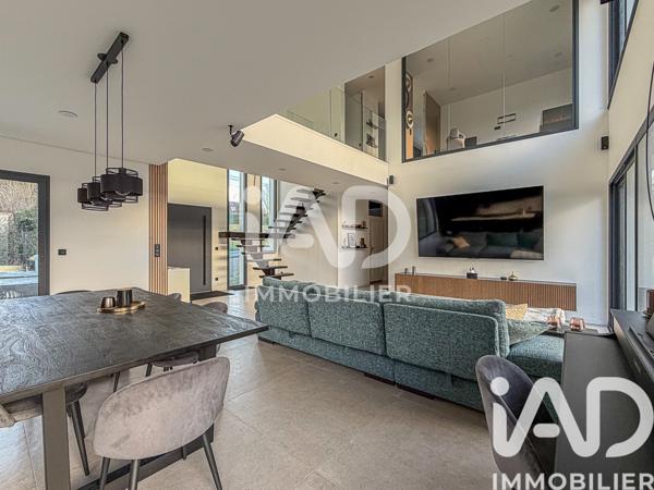 Maison à vendre 5 pièces 187 m² Coulommiers