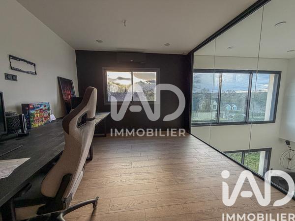 Maison à vendre 5 pièces 187 m² Coulommiers