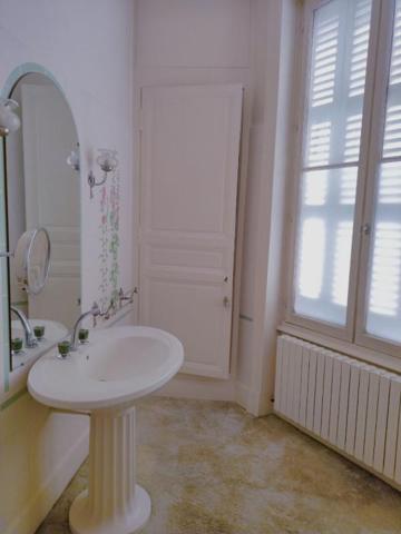 Maison bourgeoise Chatellerault 7 pièce(s) 171 m2