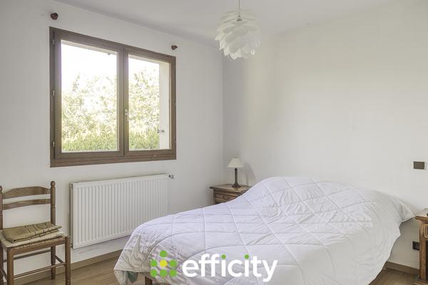 Maison 7 pièces - 215 m² Exclusivité efficity