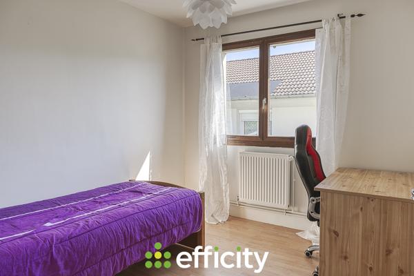 Maison 7 pièces - 215 m² Exclusivité efficity