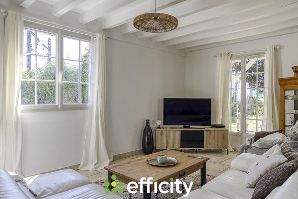 Maison 7 pièces - 215 m² Exclusivité efficity