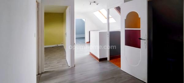 Maison plain pied 4 chambres, terrain, garage et sous sol