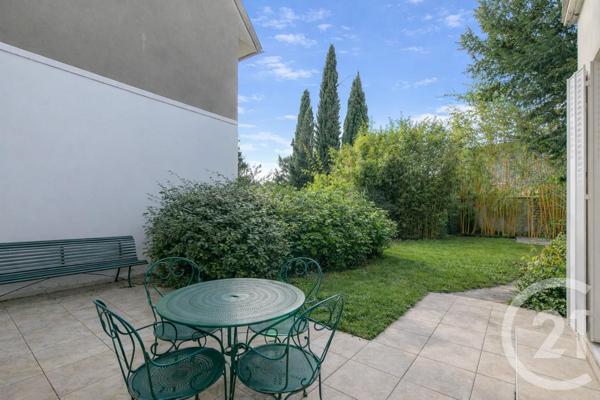 Maison à vendre  5 pièces - 123,78 m2 ST MAUR DES FOSSES - 94