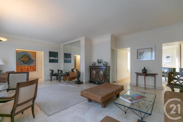 Maison à vendre  5 pièces - 123,78 m2 ST MAUR DES FOSSES - 94