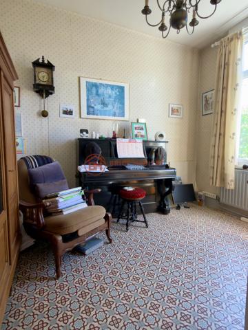 Maison 5 pièce(s) 4 chambre(s) 128 m²