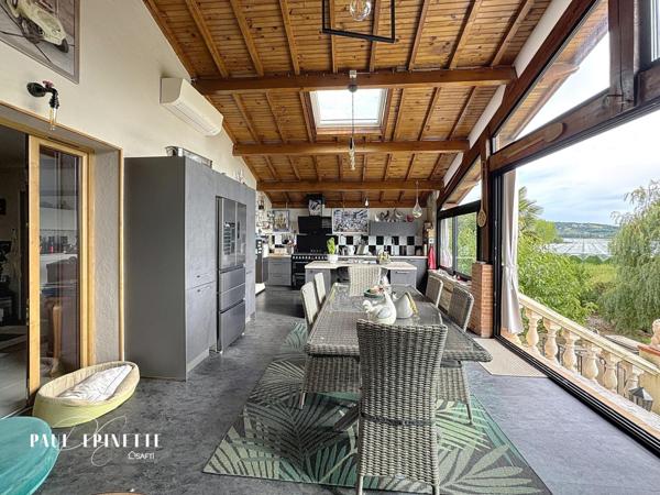 Maison 6 pièces avec piscine et vue panoramique