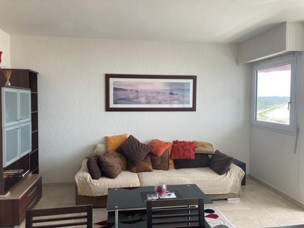 Appartement avec vue imprenable sur la mer