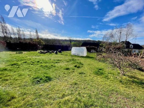 Terrain à Vendre à Lannion (22300) en Côtes-d'Armor (22)

Terrain de 999 M², non viabilisé, r...