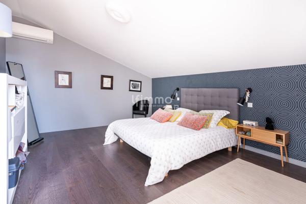 Exceptionnel toit-terrasse de 152 m² + 110 m² d’extérieur