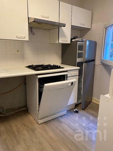 Appartement  meublé 3 pièce(s) 63.92 m2 - LA ROCHELLE (MINIMES)