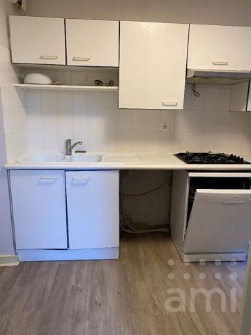 Appartement  meublé 3 pièce(s) 63.92 m2 - LA ROCHELLE (MINIMES)