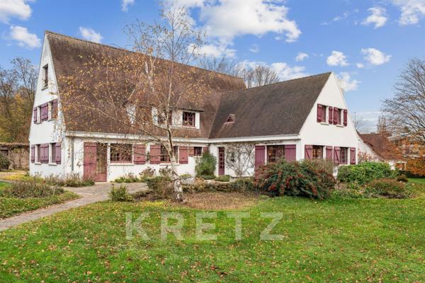 Le Chesnay – Centre-ville - 14 piéces - 12 chambres