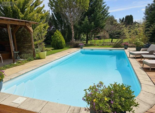 Maison à vendre à Châteauroux dans l'Indre (36000), ref : 11807/464