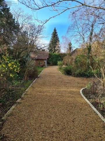 Maison à vendre à Châteauroux dans l'Indre (36000), ref : 11807/464