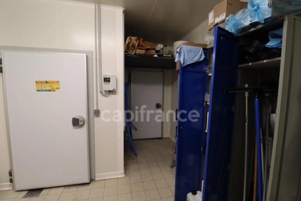 GARD (30) NIMES (30000) 10 mn à vendre Fonds de commerce d'une MAGNIFIQUE boutique boucherie Emplacement N°1.