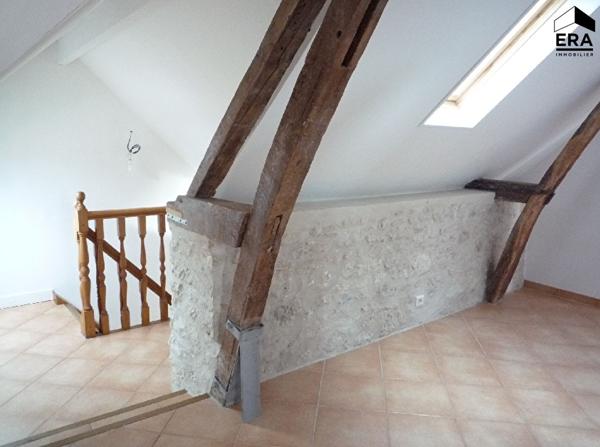 Maison de 8 pièces, dépendances, de 210 m2 située à COMPIEGNE