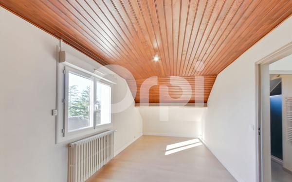 Maison à vendre    5 pièces • 110 m2 Chamant