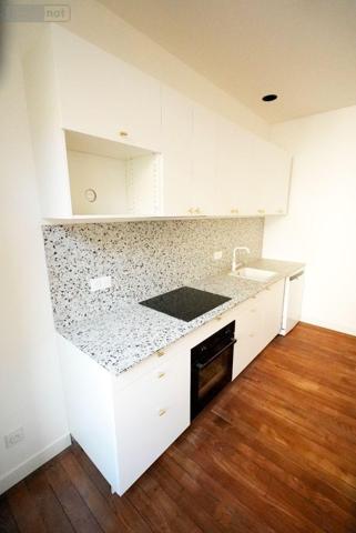 Appartement rénové à vendre à Vitré en Ille-et-Vilaine (35500), ref : 35131-133   
CENTRE-VILLE