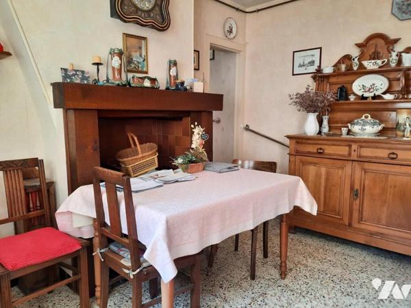 A VENDRE SUR LE PORT DE SAINT VALERY SUR SOMME