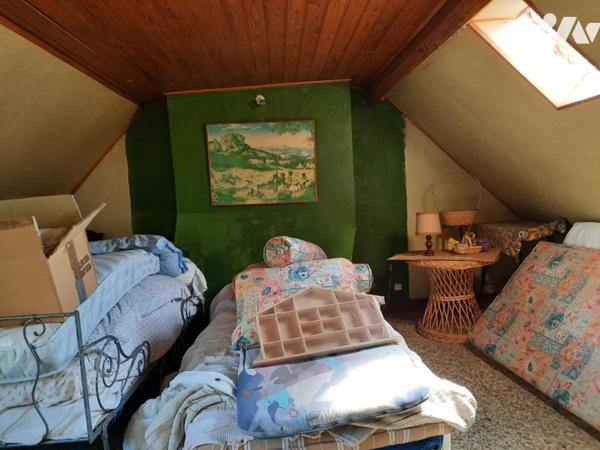 A VENDRE SUR LE PORT DE SAINT VALERY SUR SOMME