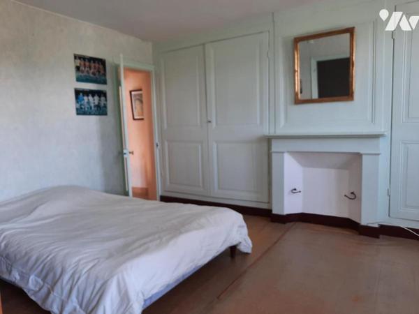 A VENDRE SUR LE PORT DE SAINT VALERY SUR SOMME