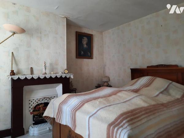 A VENDRE SUR LE PORT DE SAINT VALERY SUR SOMME