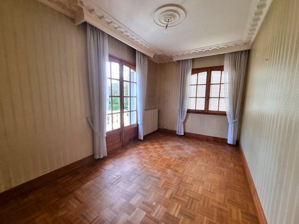 Maison bourgeoise de caractère à rénover - Proche Loire et Nantes