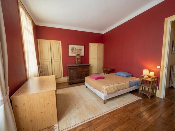 Maison 7 pièces à vendre Châtellerault - 86100 / Réf: 11925