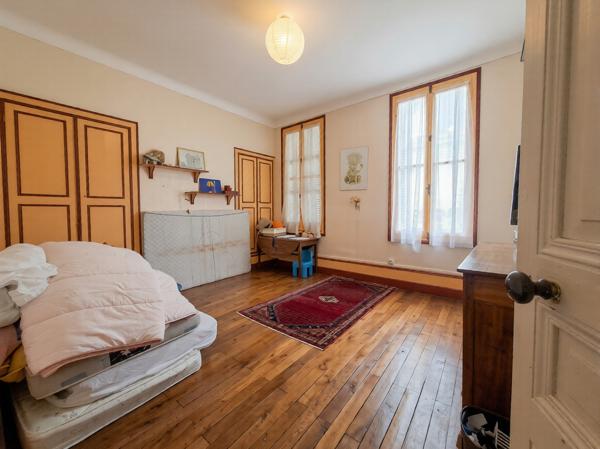 Maison 7 pièces à vendre Châtellerault - 86100 / Réf: 11925