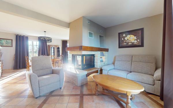 Maison à vendre    5 pièces •  Sainte-Mère-Église